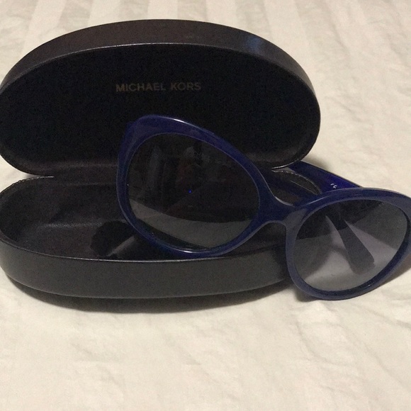 Authentic Michael Kors Blue Sunglasses 🕶 - Picture 1 of 5
